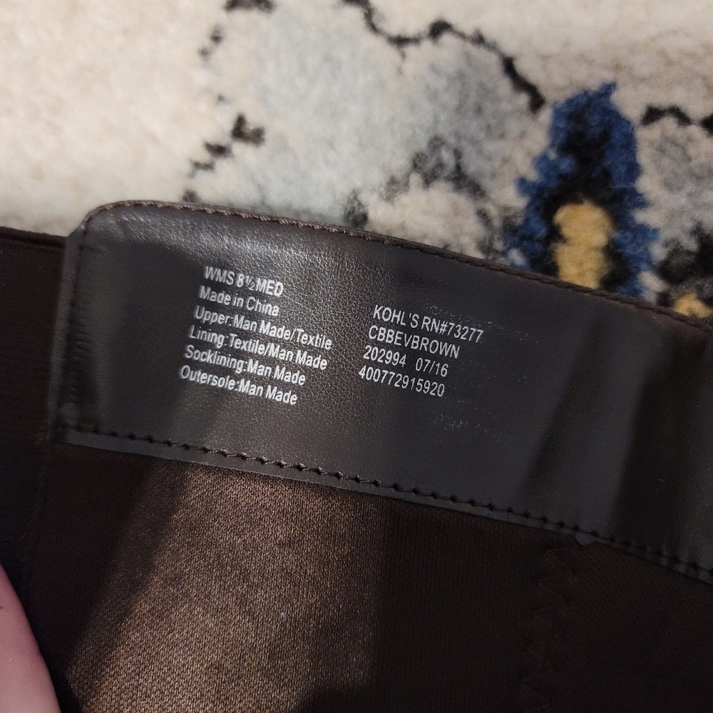 Boots - Picture 3 of 3